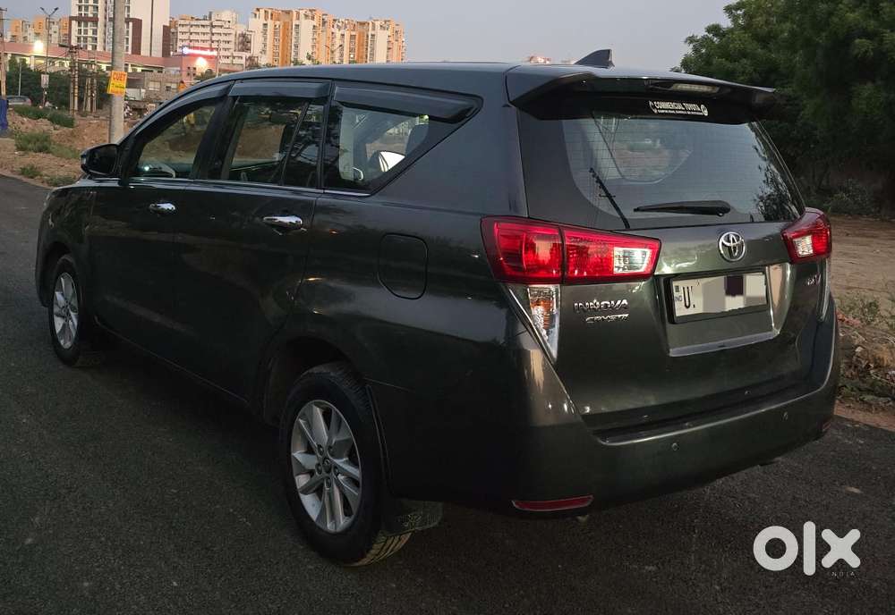Toyota Innova Crysta 2.4 V, 2016, Diesel