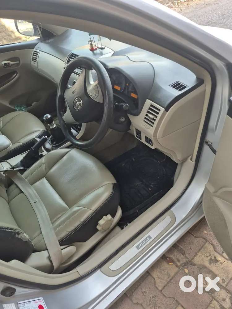 Toyota Corolla Altis 2013 Cng & Hybrids 122000 Km Driven