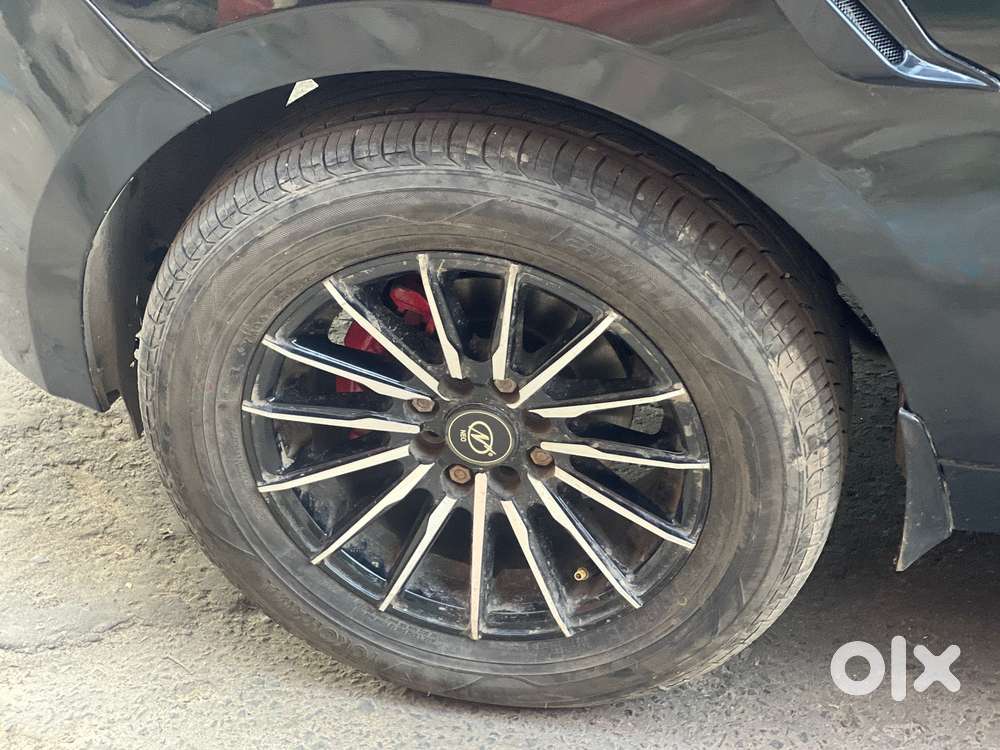 Tata Tiago 1.2 Revotron Xz (o), 2019, Petrol