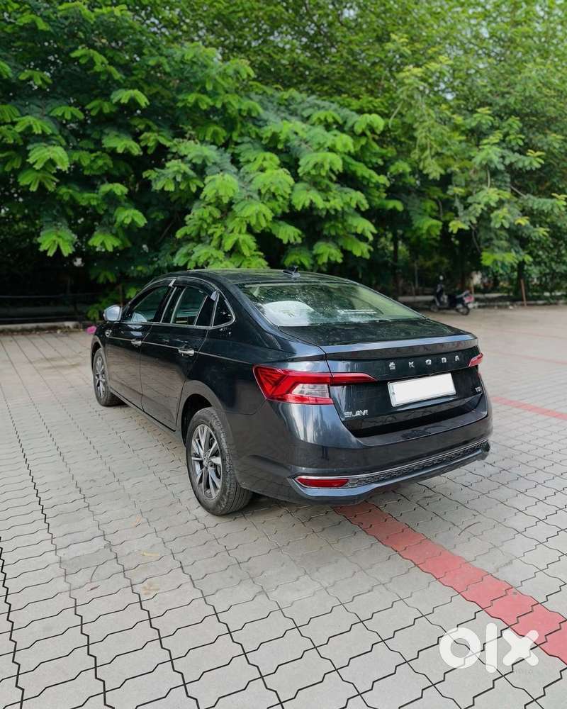 Skoda Slavia, 2023, Petrol