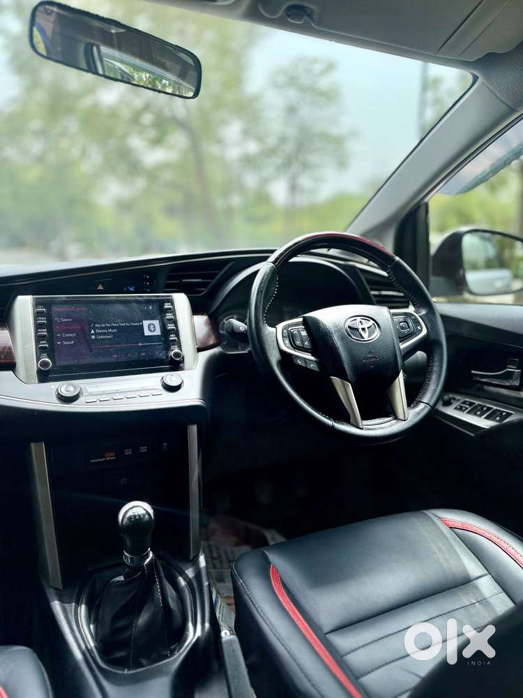 Toyota Innova Crysta 2.4 V, 2022, Diesel