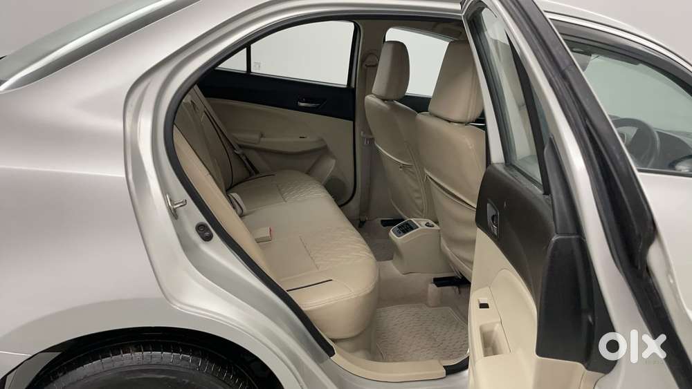 Maruti Suzuki Dzire 1.2 Vxi, 2019, Petrol