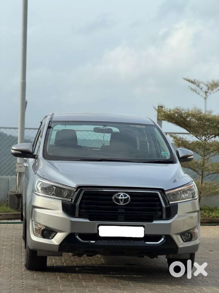 Toyota Innova Crysta 2.8 Gx At, 2017, Diesel