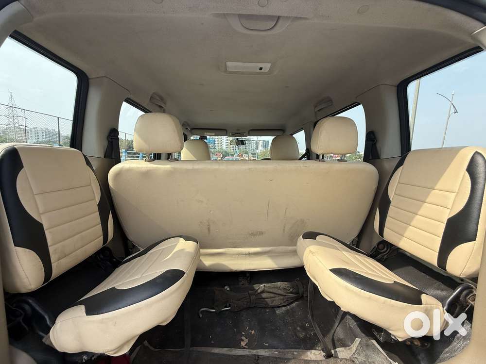 Mahindra Tuv 300 T8 Plus Amt, 2018, Diesel