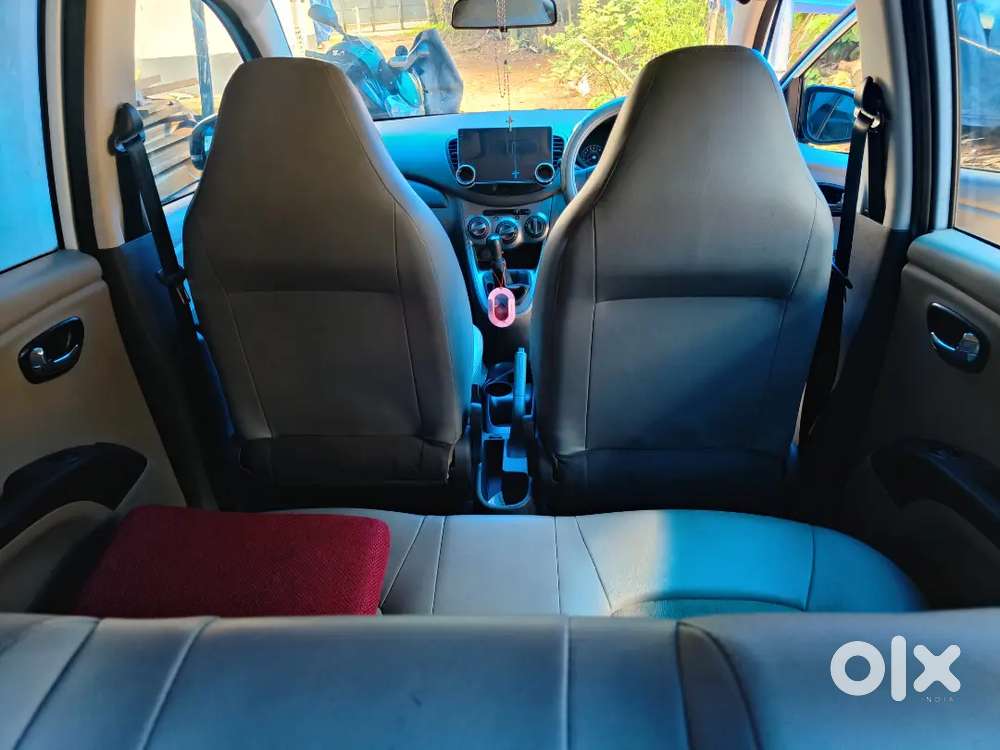 Hyundai I10 2012 Petrol 43800 Km Driven