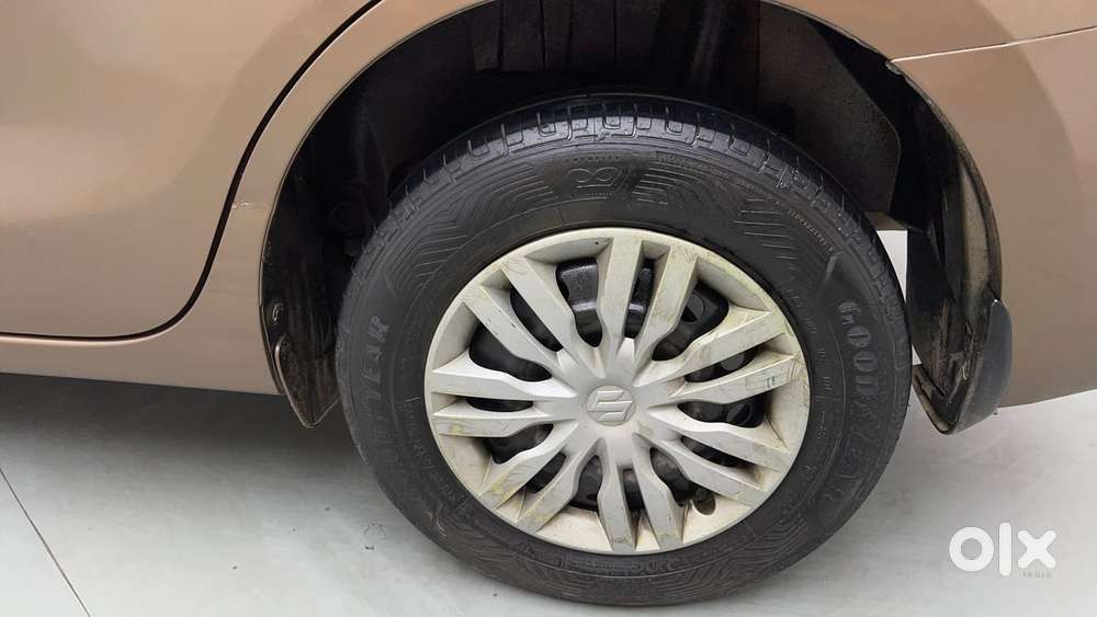 Maruti Suzuki Dzire 1.2 Vxi, 2017, Petrol