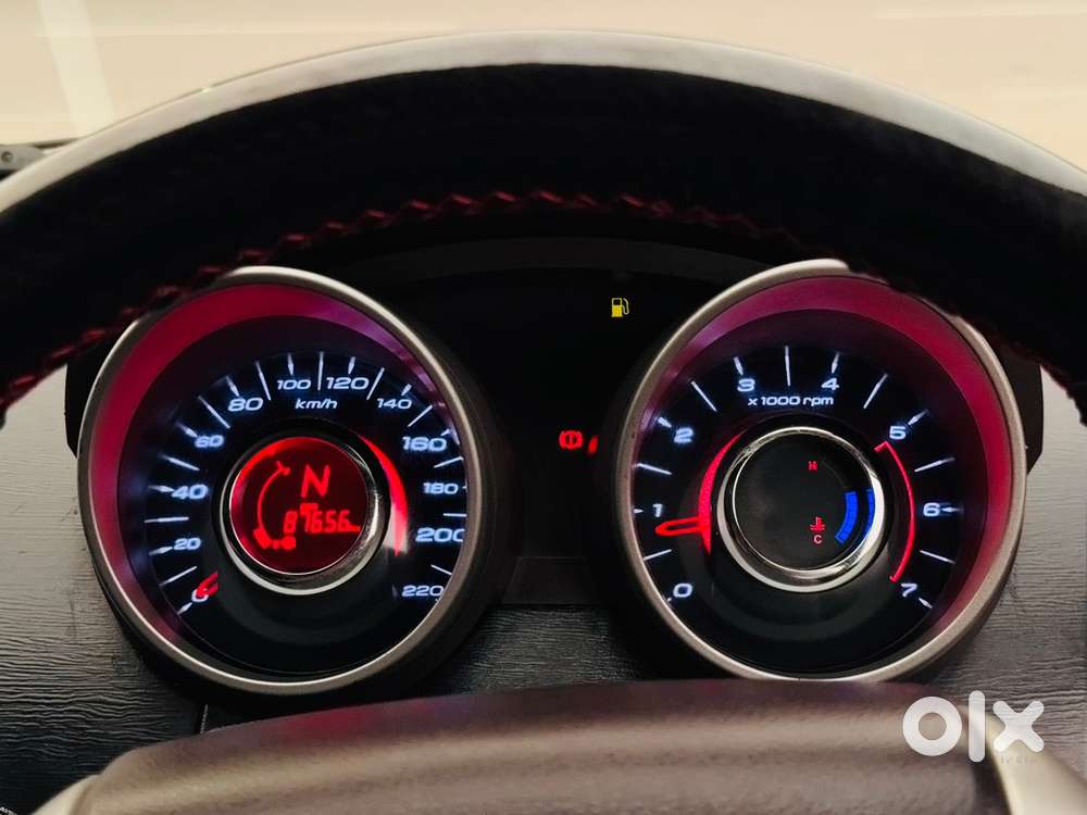 Mahindra Xuv500 Diesel 2015 Year