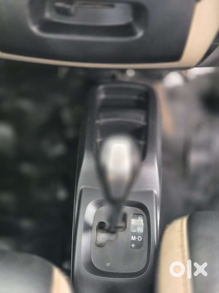 Maruti Suzuki Wagon R 1.0 Vxi Amt, 2017, Petrol