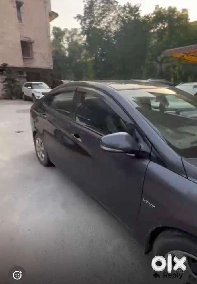 Hyundai Fluidic Verna Cng & Hybrids Well Maintained