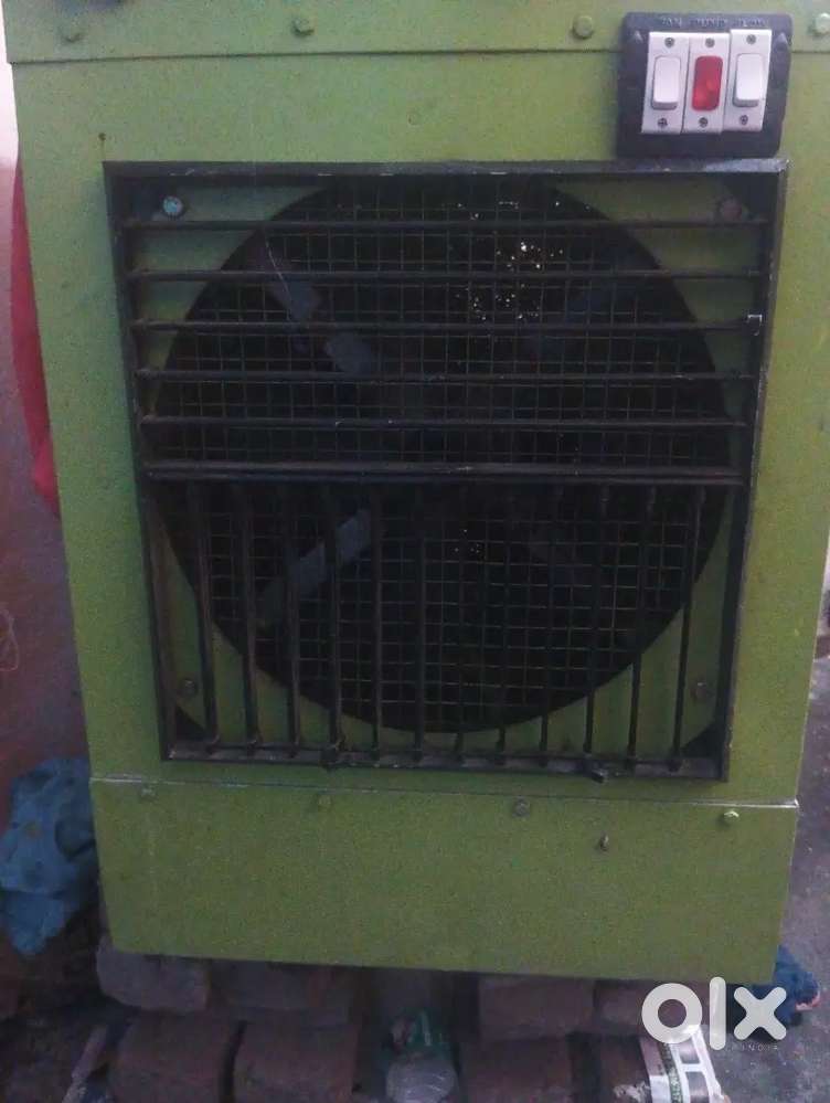 Water cooler