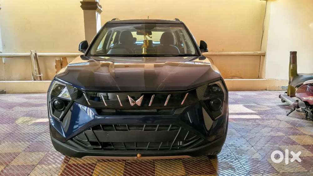 Mahindra Xuv 3xo Petrol 2025