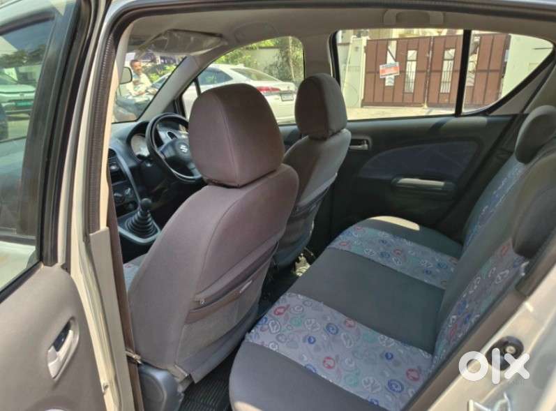 Maruti Suzuki Ritz Vxi, 2012, Petrol