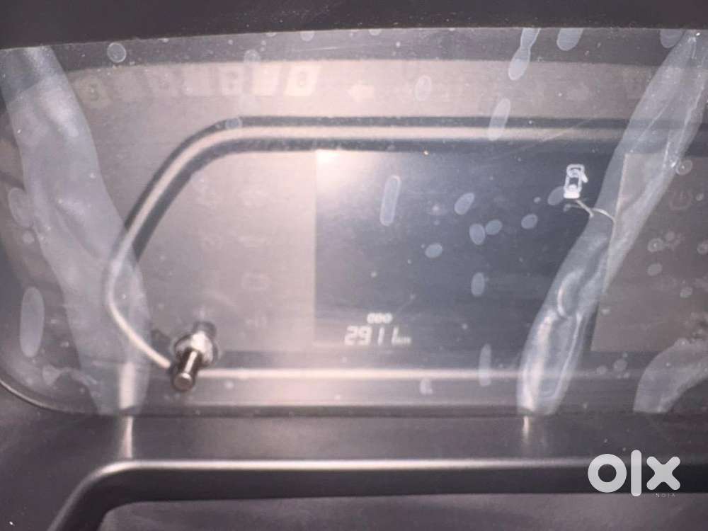 Tata Punch 2025 Petrol 2900 Km Driven