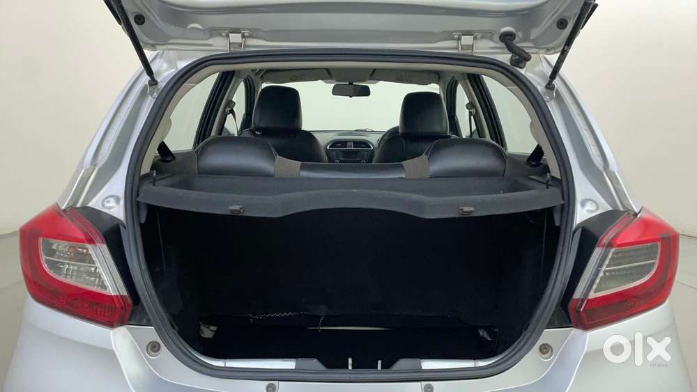 Tata Tiago Xz, 2016, Petrol