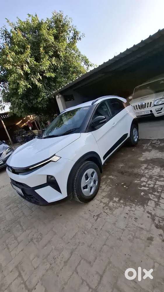 Tata Nexon Pure Plus 2025 Diesel 12000 Km Driven Automatic