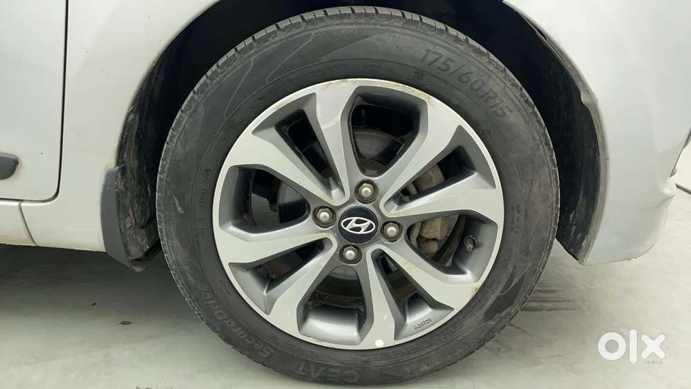Hyundai Xcent [ ] 1.2 S (o) At, 2015, Petrol