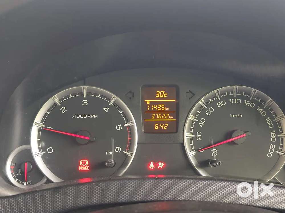 Maruti Suzuki Swift Dzire 2015 Diesel Well Maintained