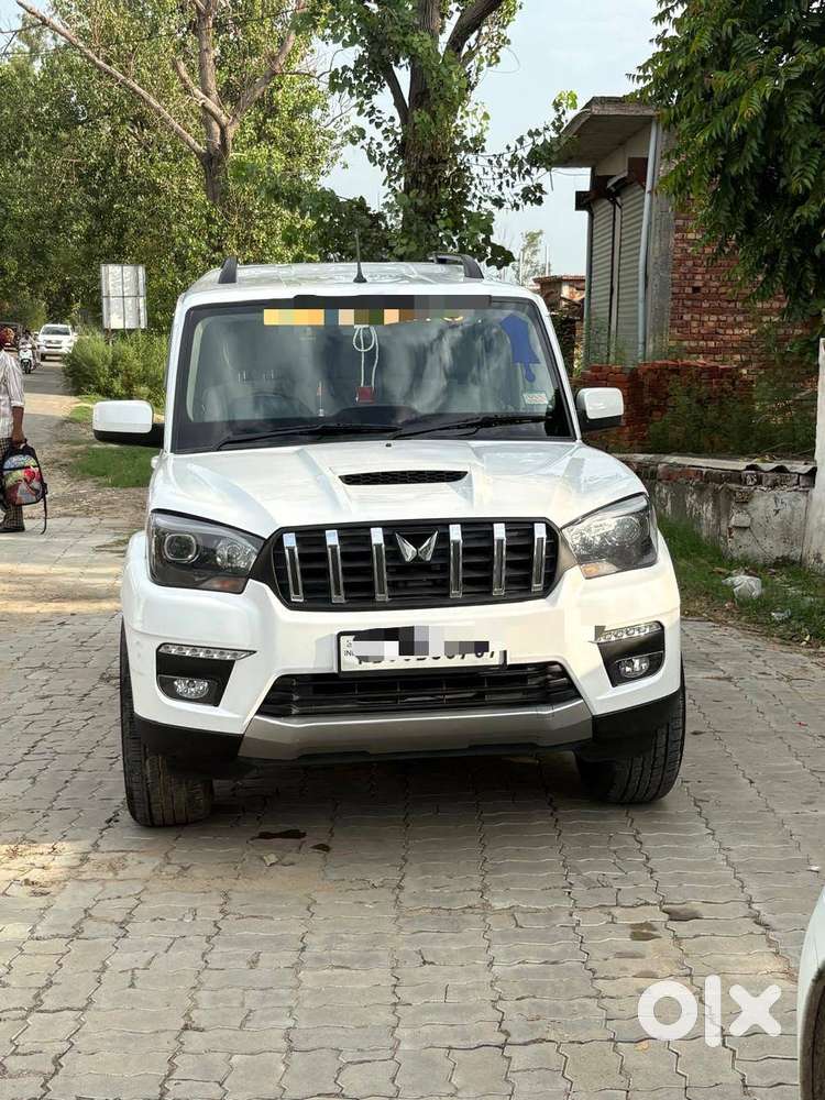 Mahindra Scorpio Classic 2025 Diesel Well Maintained