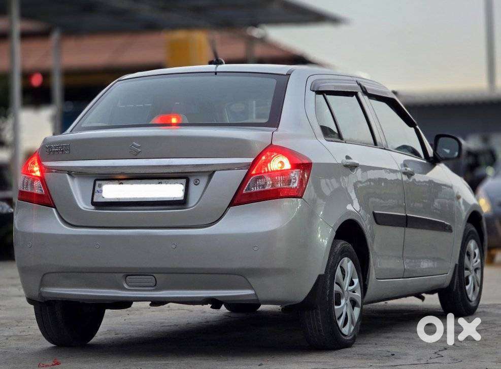 Maruti Suzuki Swift Dzire 1.2 Vxi Bsiv, 2014, Petrol