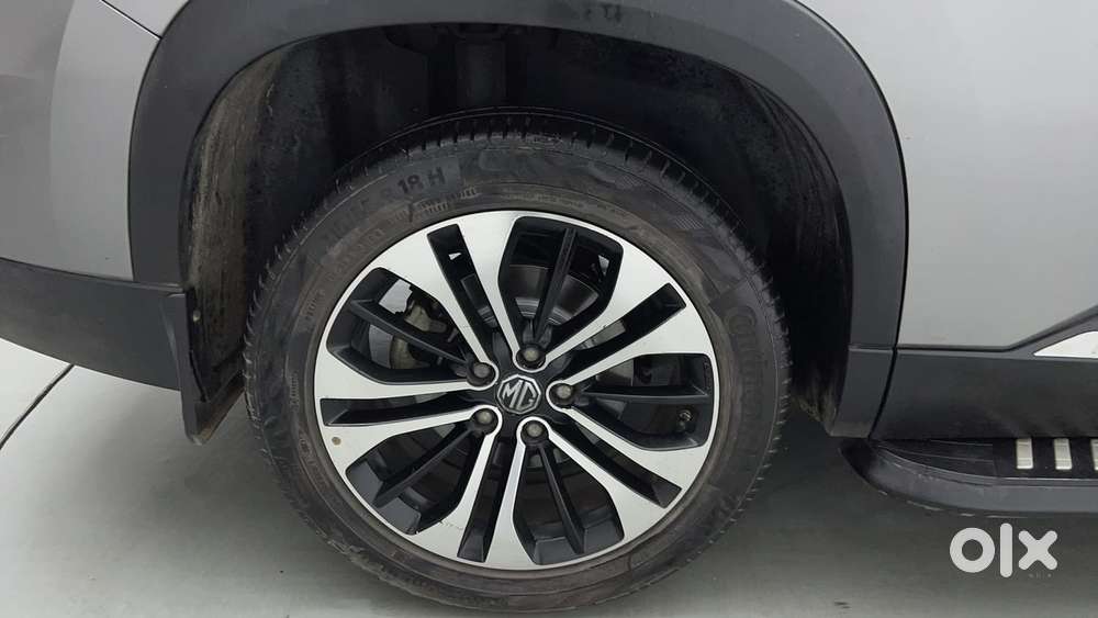 Mg Hector Plus 1.5 Sharp Turbo Cvt 6 Str, 2021, Petrol