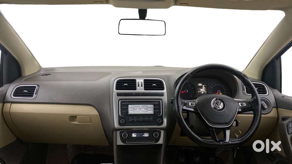 Volkswagen Vento 2013-2015 1.6 Highline, 2015, Petrol