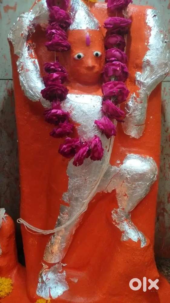 केट डाउल्टन ब्लैक कलर न्यू टायर A1 कंडीशन