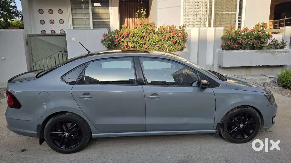 Premium Skoda Rapid Modified Sports Car 7200