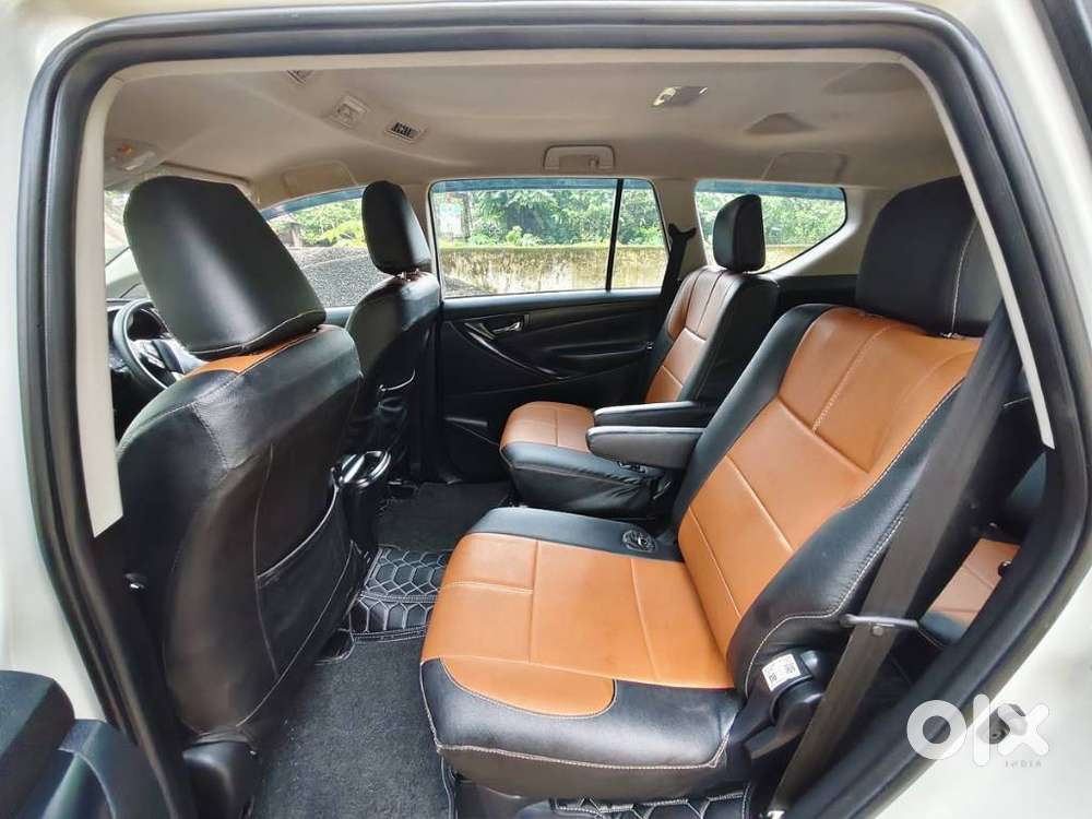 Toyota Innova Crysta 2.4 Gx Limited Edition At 7 Str, 2025, Diesel