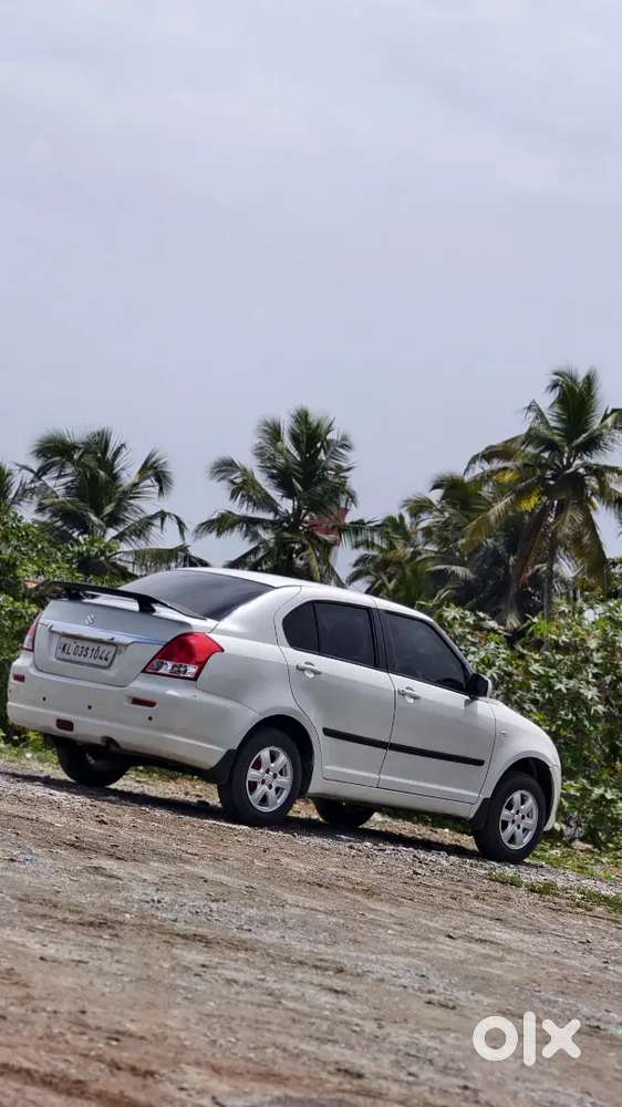 Maruti Suzuki Swift Dzire 2009