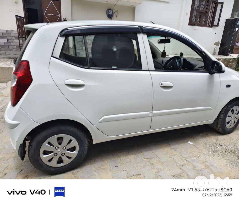 Hyundai I10 Sportz 2011