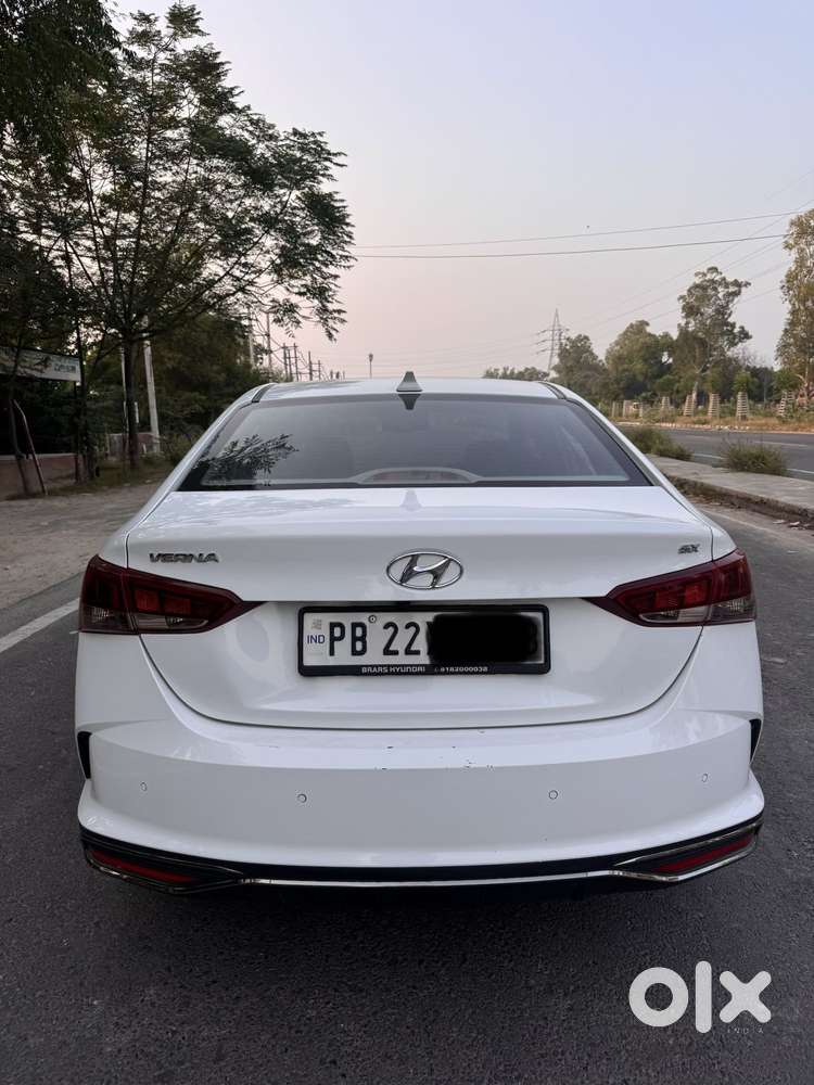 Hyundai Fluidic Verna 1.6 Crdi Sx Automatic, 2022, Diesel