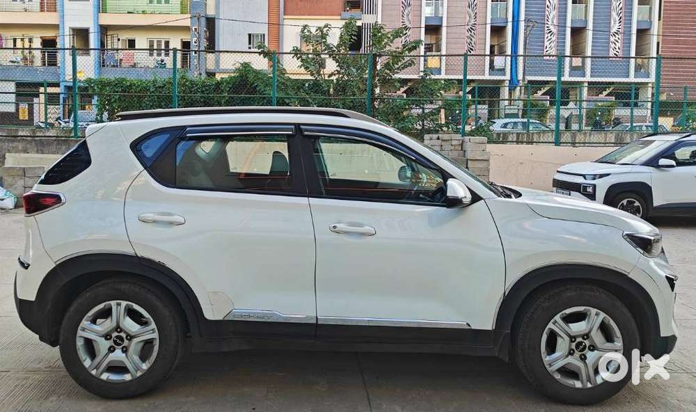 Kia Sonet, 2022, Petrol