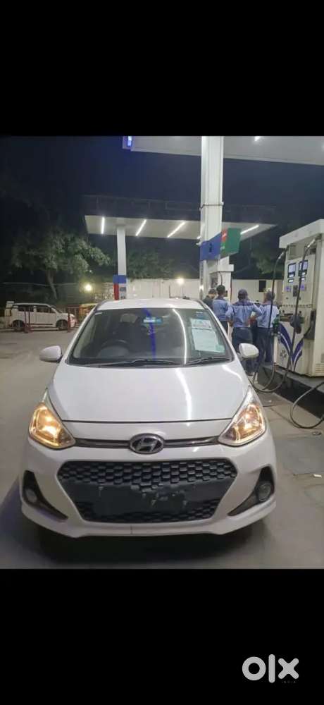 Hyundai Grand I10 Sportz Petrol 2017