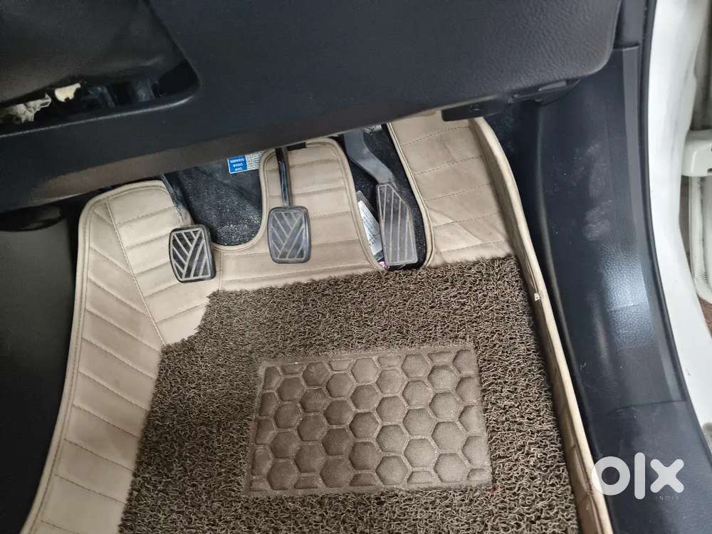 Maruti Suzuki Ertiga 2017 Petrol 18400 Km Driven