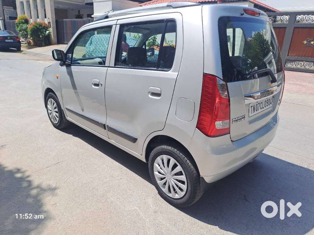 Maruti Suzuki Wagon R Vxi Amt Opt 1.2, 2016, Petrol