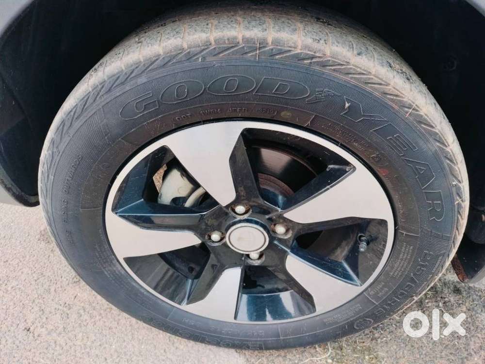 Tata Nexon 1.5 Revotorq Xza Plus (o), 2019, Petrol