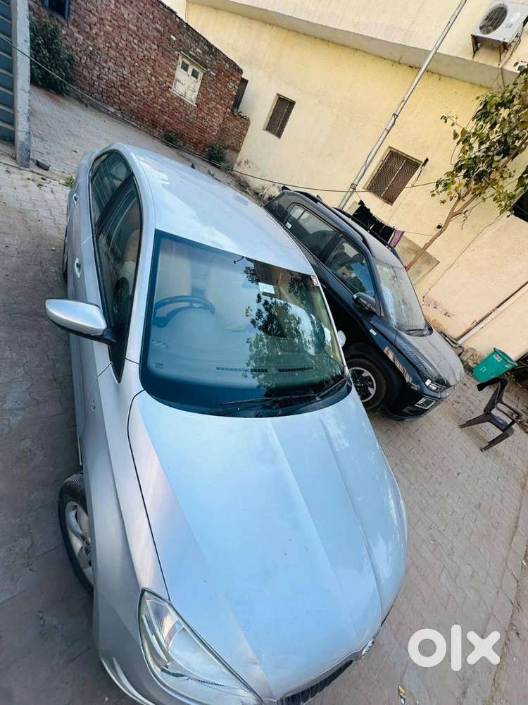 Skoda Rapid Elegance 2014
