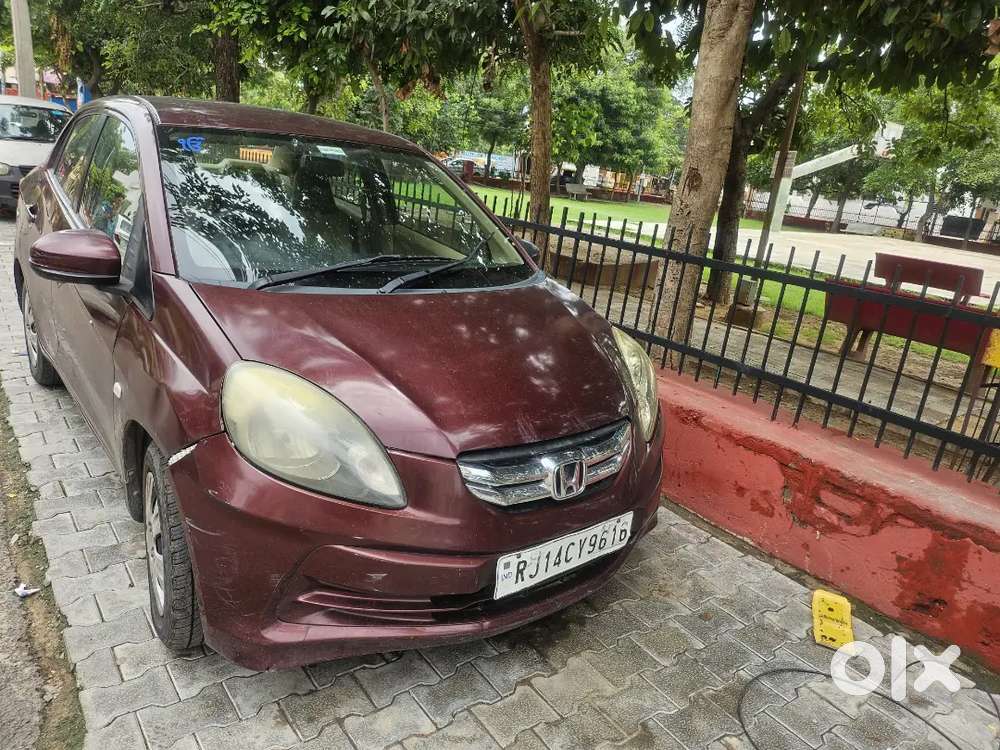 Honda Amaze  Petrol Orijnal Condtion, ब्रोकर फोन नहीं करें