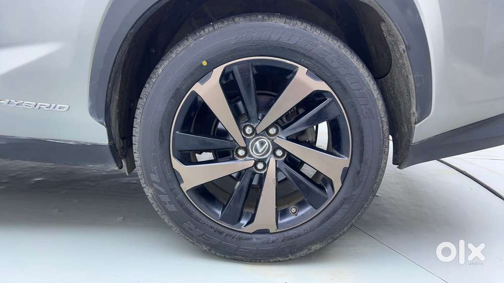 Lexus Nx 300h, 2019, Petrol