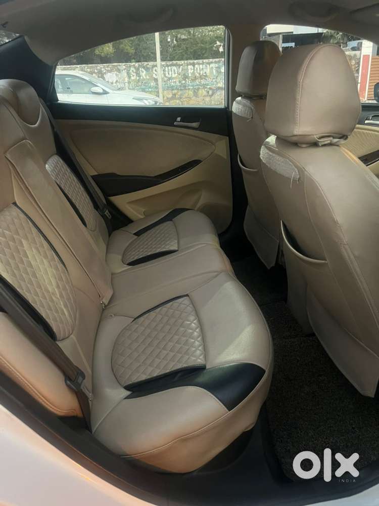 Hyundai Fluidic Verna 2016