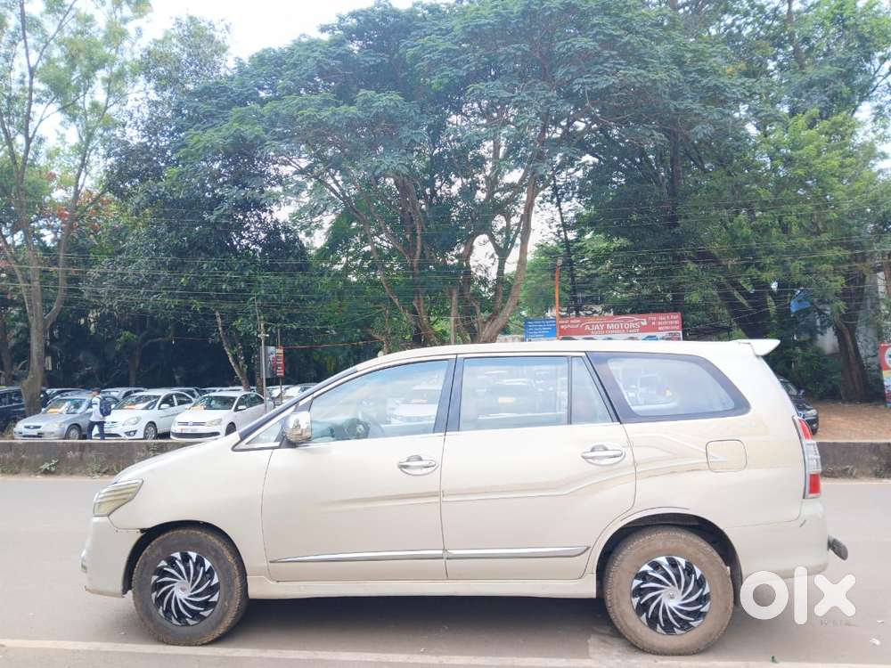 Toyota Innova 2.5 V 7 Str, 2007, Diesel