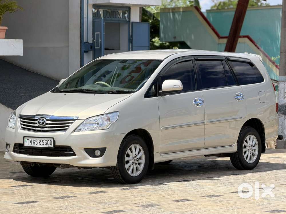 Toyota Innova 2.5 Vx 7 Seater Bs Iv, 2013, Diesel