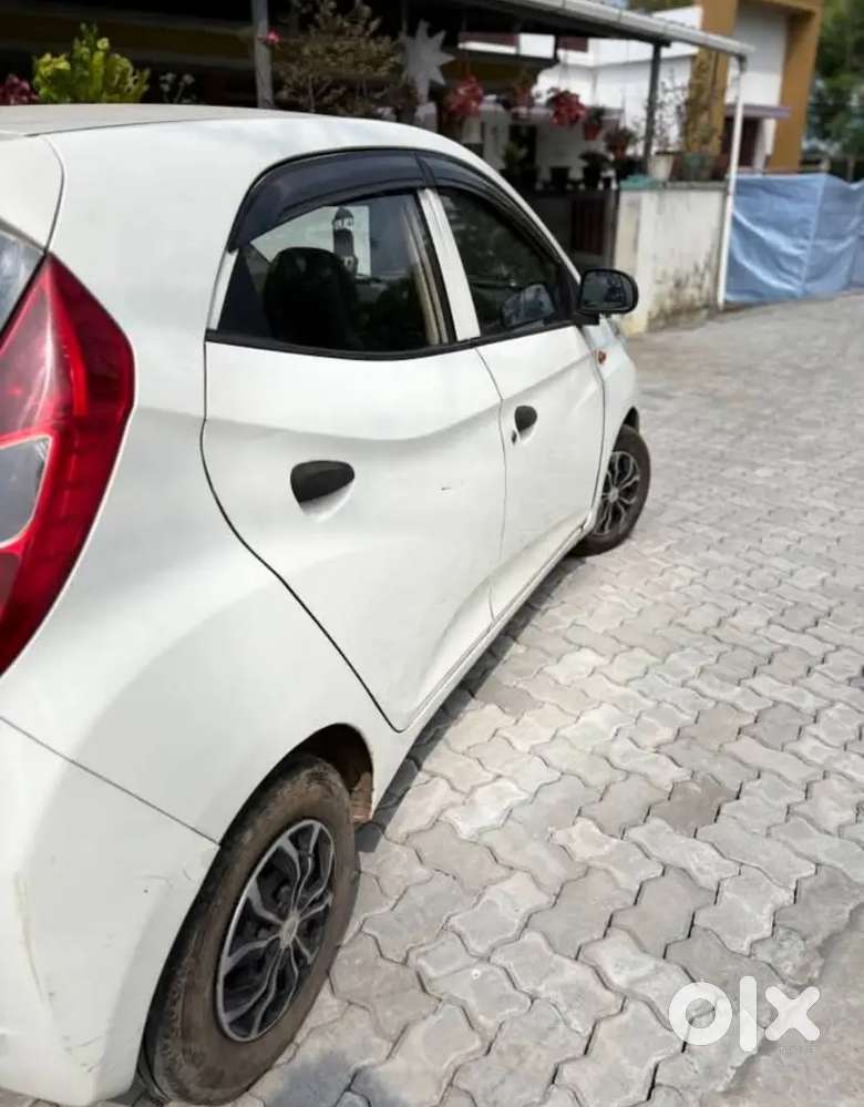 Hyundai Eon D-lite Petrol 2012