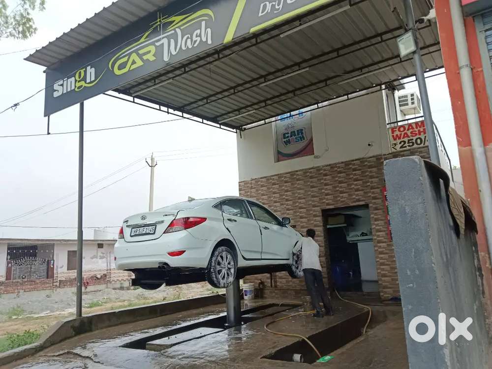 Hyundai Fluidic Verna 2012