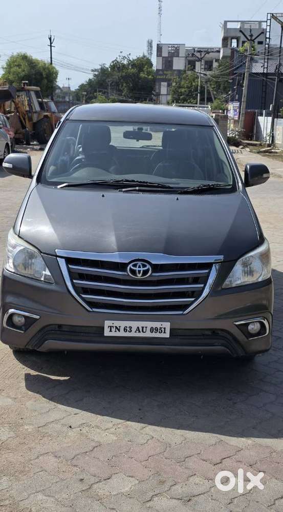 Toyota Innova 2.5 Z Diesel 7 Seater Bs Iv, 2014, Diesel