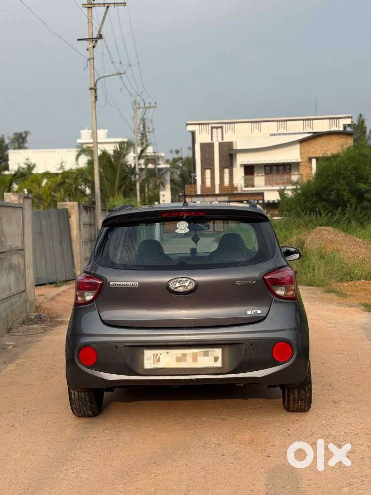 Hyundai I10 Sportz, 2019, Petrol