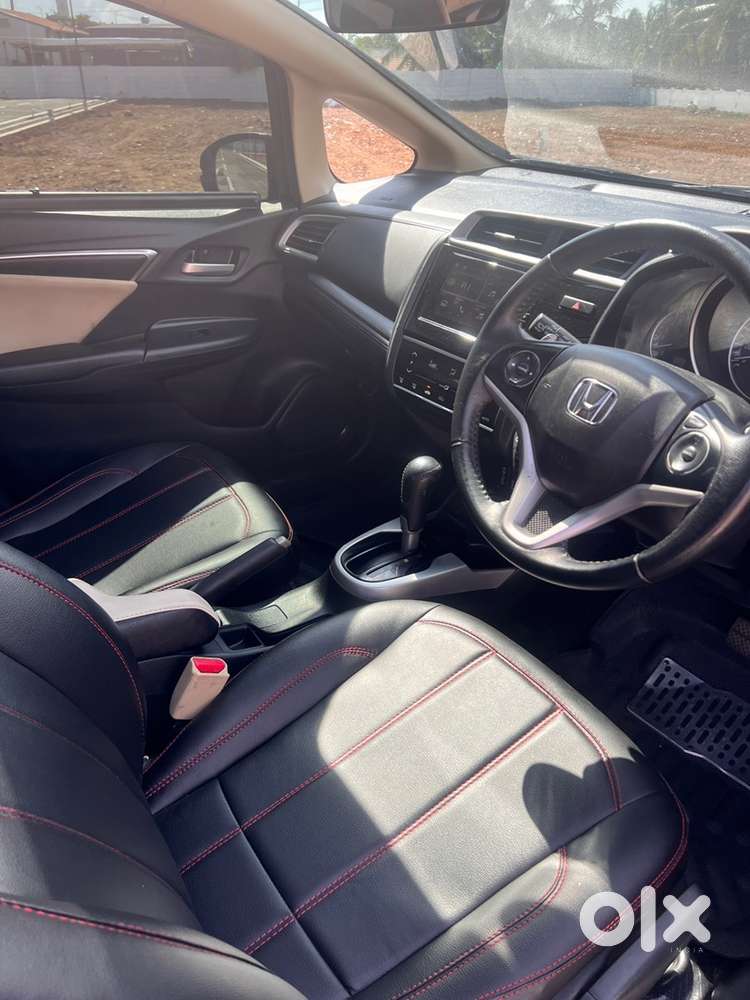 Honda Jazz Zx Cvt Petrol Automatic 2022