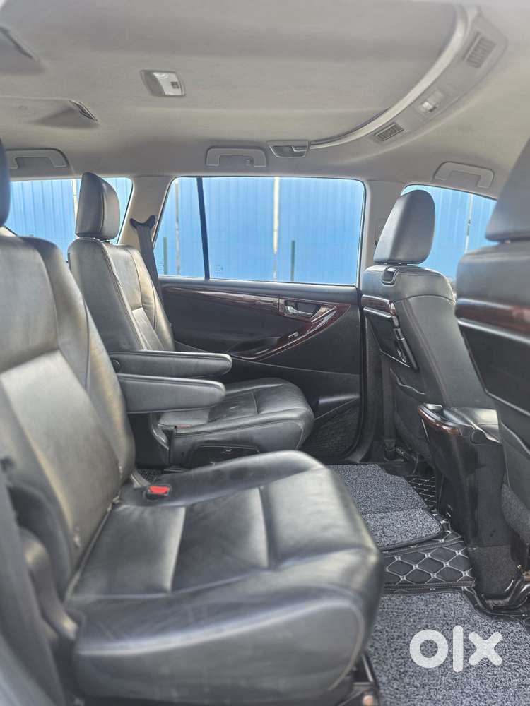 Toyota Innova Crysta 2.4 Z 7 Str, 2017, Diesel