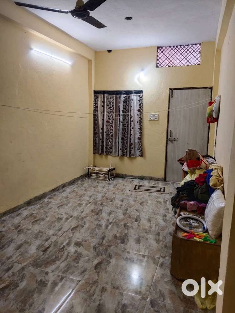 1 room 1 washroom.. only for girl roommate