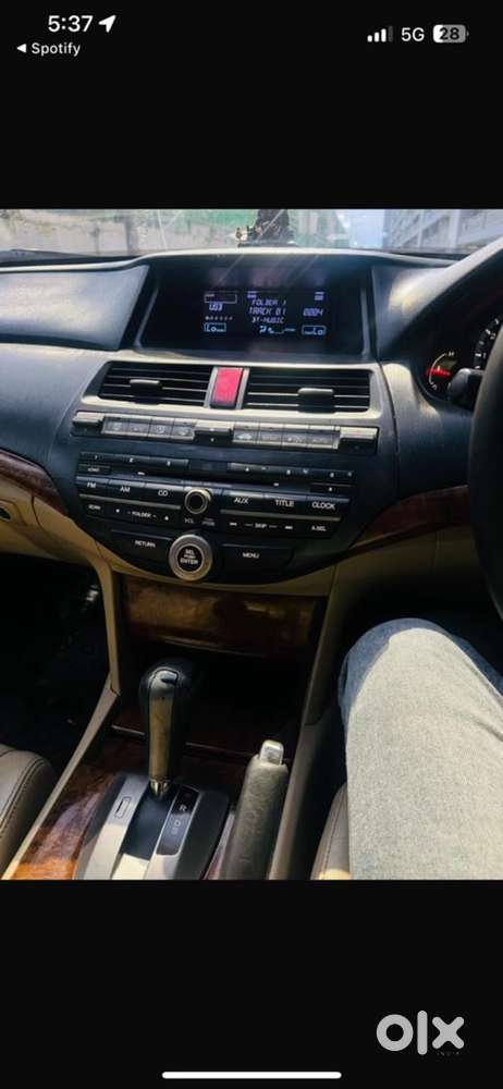 Honda Accord Petrol 2012